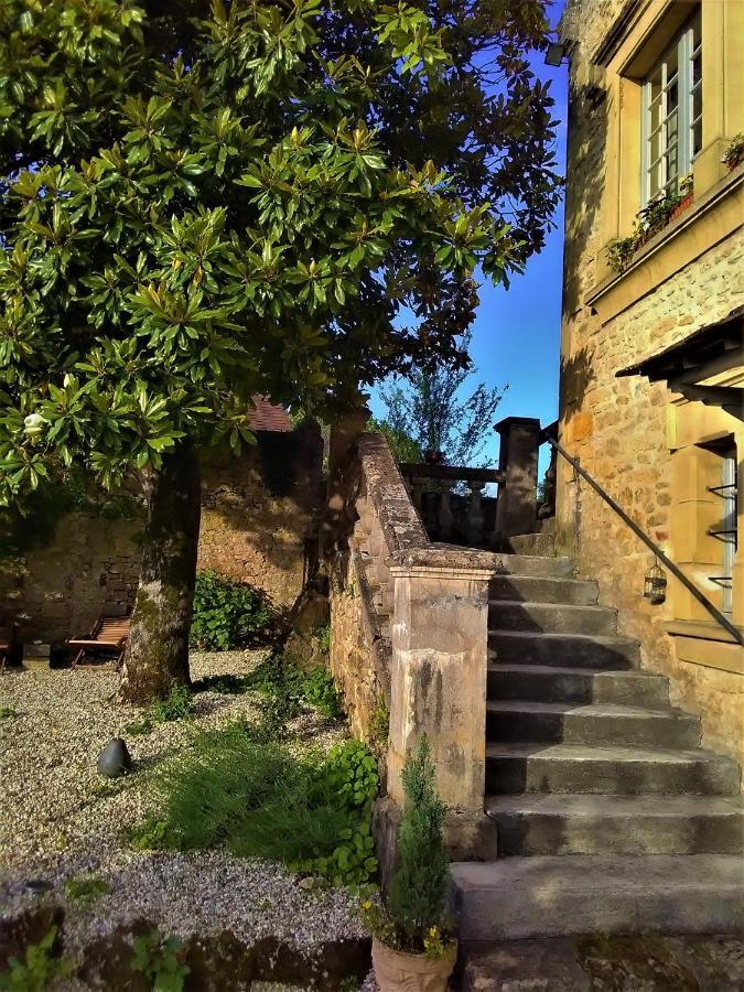 Rue Du Chateau Bed & Breakfast