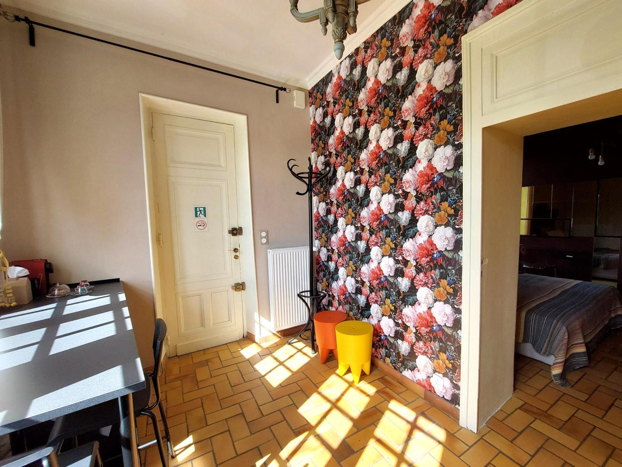 Rue Du Chateau
